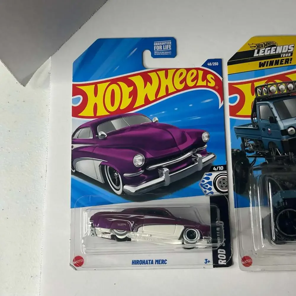Lot of 11 Hot Wheels Die-Cast Toy Cars Assorted Collection